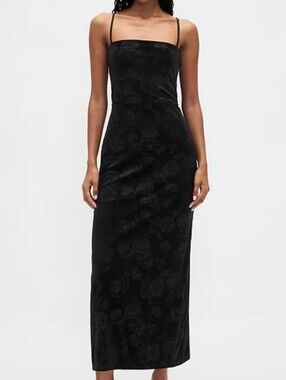 NWT - GAP Black Floral Velvet Soft Stretch Square-Neck Maxi Dress - Size L